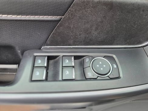 Used 2025 Ford F150 XLT w/ Equipment Group 301A Standard AWD/4WD image 26