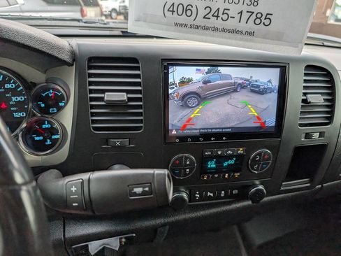 Used 2014 GMC Sierra 2500 SLE w/ SLE Preferred Package AWD/4WD image 24