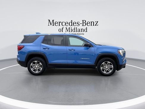 Used 2026 GMC Terrain Elevation FWD image 9