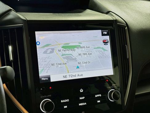 Used 2018 Subaru Crosstrek 2.0i Limited AWD/4WD image 16