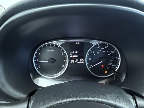 Used 2022 Nissan Kicks S image 22