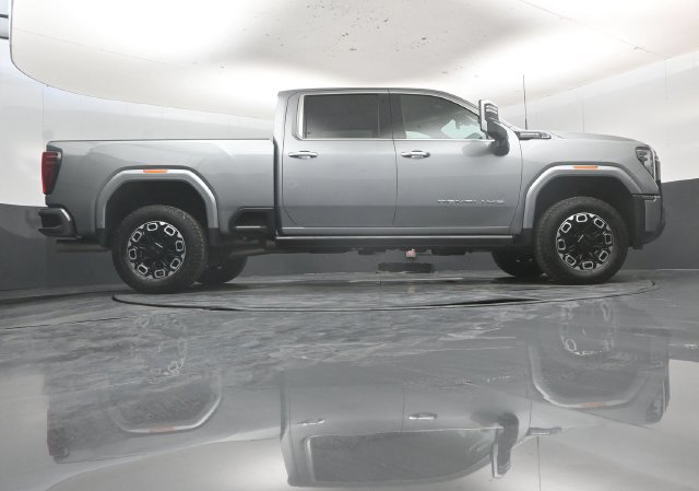 Used 2025 GMC Sierra 3500 Denali Ultimate AWD/4WD image 53