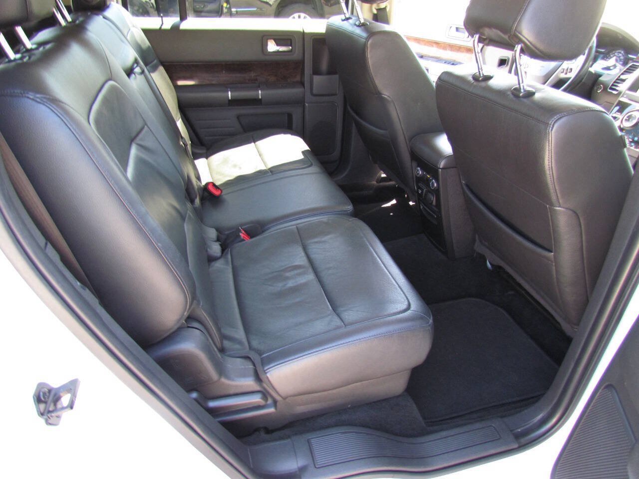 Used 2019 Ford Flex Limited AWD/4WD image 16