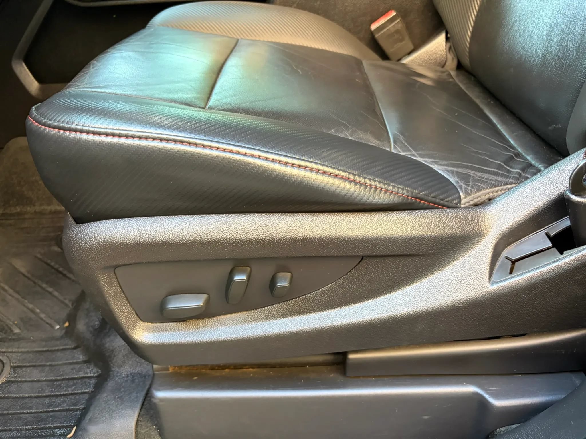 Used 2017 GMC Sierra 1500 SLT AWD/4WD image 14