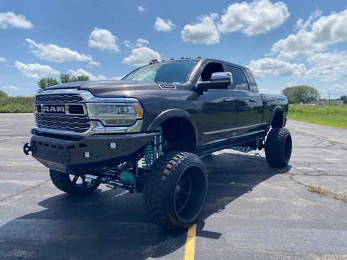 Used 2021 RAM 2500 Limited AWD/4WD image 11