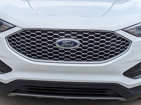 Used 2024 Ford Edge SEL w/ Convenience Package AWD/4WD image 9