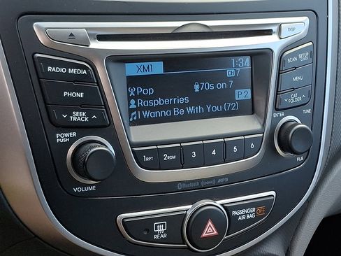 Used 2015 Hyundai Accent GLS w/ Option Group 02 image 18