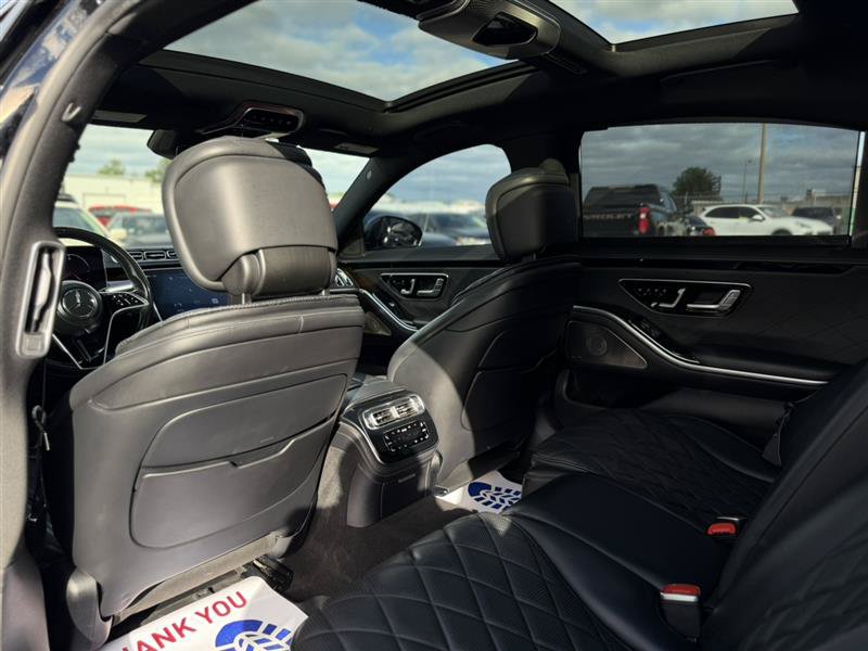 Used 2022 Mercedes-Benz S 580 4MATIC Sedan w/ Rear Seat Package image 70