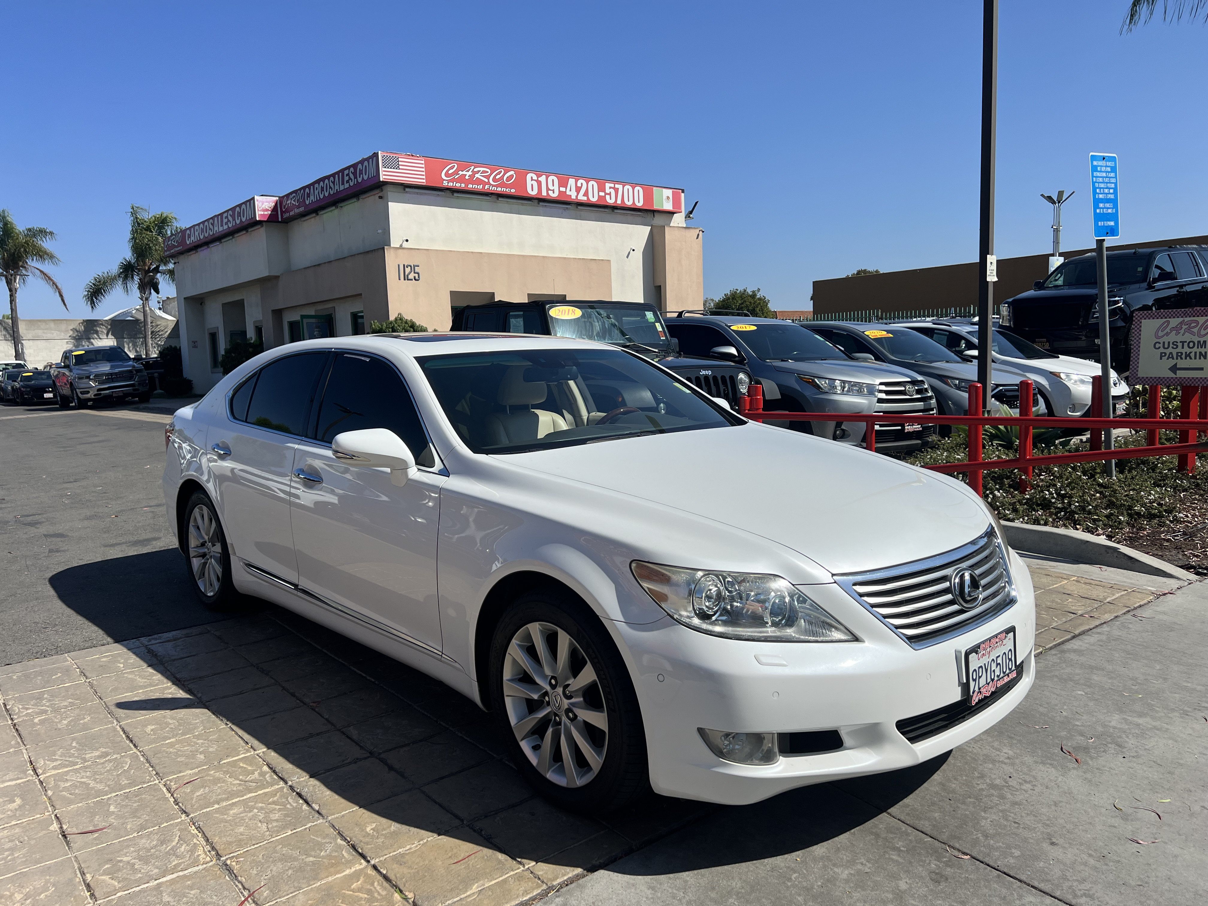 Used 2012 Lexus LS 460 w/ Luxury Value Edition RWD image 2