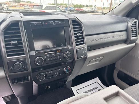 Used 2019 Ford F250 XL w/ STX Appearance Package image 11