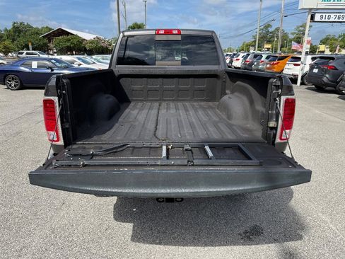 Used 2017 RAM 2500 Laramie w/ Convenience Group AWD/4WD image 4