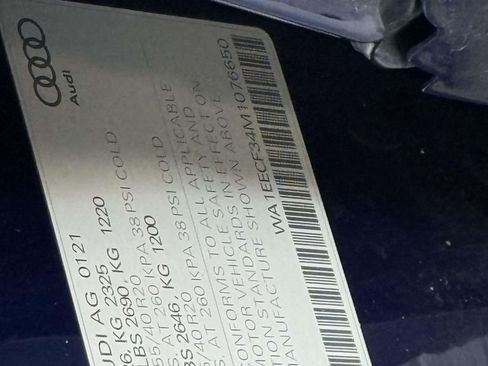 Used 2021 Audi Q3 2.0T Premium Plus w/ Premium Plus Package AWD/4WD image 29