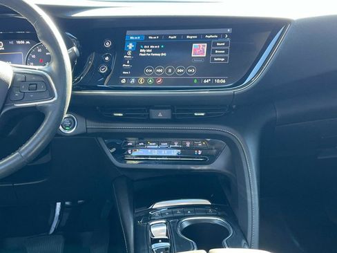Used 2022 Buick Envision Avenir w/ Premium Seat Package image 15