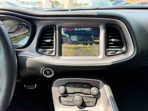 Used 2017 Dodge Challenger SXT Plus RWD image 19