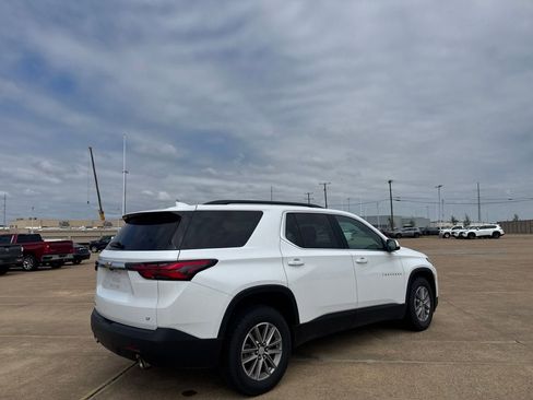 Used 2023 Chevrolet Traverse LT w/ LPO, Floor Liner Package AWD/4WD image 19