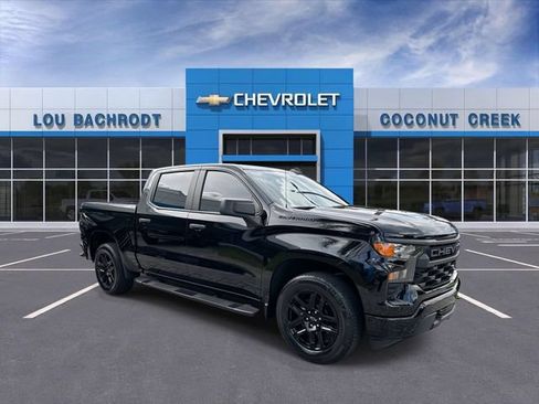 Used 2024 Chevrolet Silverado 1500 Custom w/ LPO, Dark Essentials Package RWD image 2