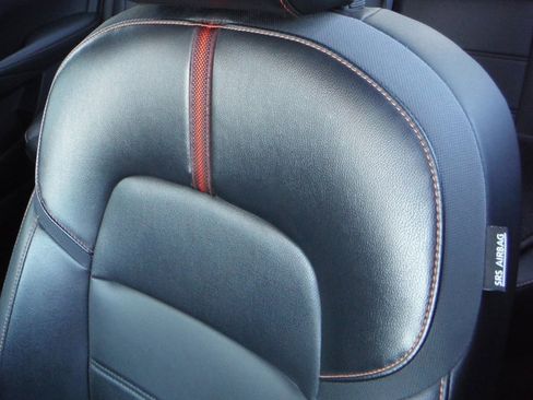 Used 2022 Nissan Sentra SR w/ SR Premium Package FWD image 17