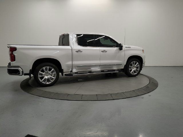Used 2024 Chevrolet Silverado 1500 High Country w/ High Country Premium Package AWD/4WD image 24