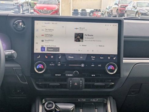 Used 2024 Lexus GX 550 w/ Cold Area Package image 16