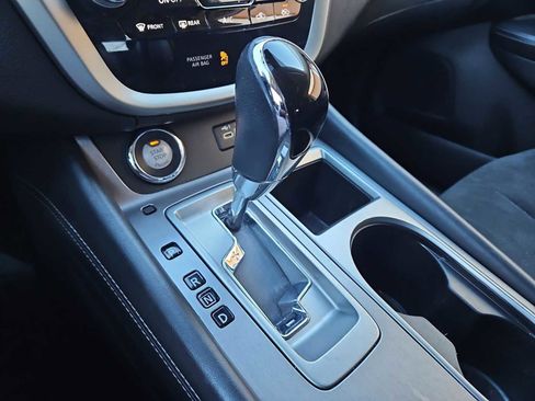 Used 2021 Nissan Murano SV image 31