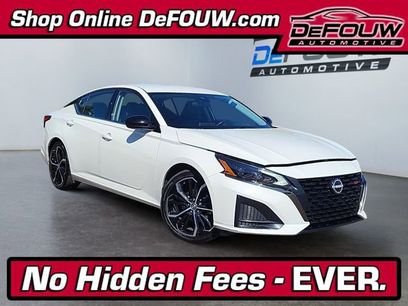 Used 2024 Nissan Altima 2.5 SR