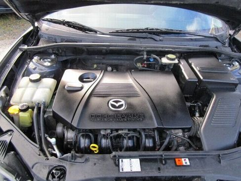 Used 2005 MAZDA MAZDA3 s w/ Sport Pkg image 36