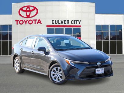 New 2025 Toyota Corolla LE