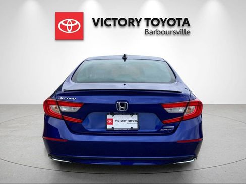 Used 2022 Honda Accord Sport image 4