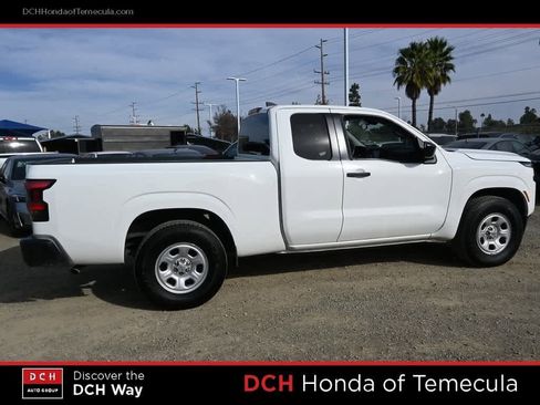 Used 2024 Nissan Frontier S image 5