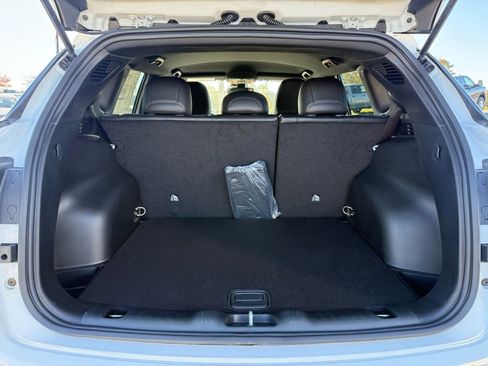 New 2026 Jeep Compass Latitude AWD/4WD image 5