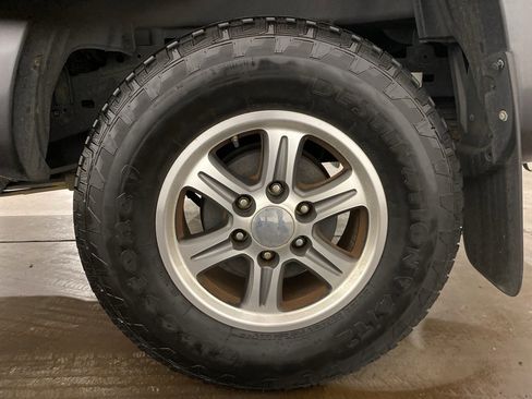 Used 2012 Toyota Tacoma PreRunner image 21