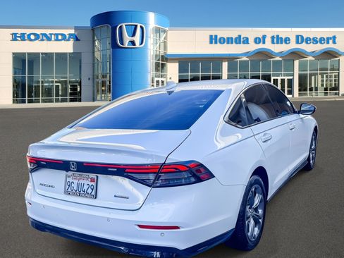 Used 2023 Honda Accord EX-L image 7