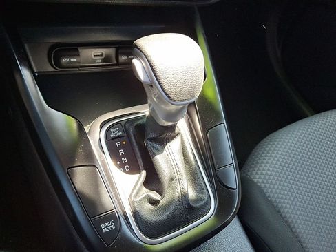 Certified 2023 Kia Soul LX w/ Option Group 015 FWD image 4