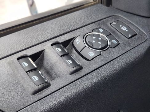 Used 2022 Ford F250 Lariat w/ Lariat Ultimate Package image 19