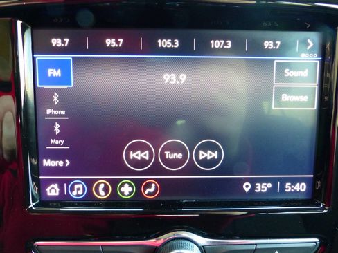 Used 2020 Chevrolet Traverse LS w/ LPO, Floor Liner Package AWD/4WD image 31