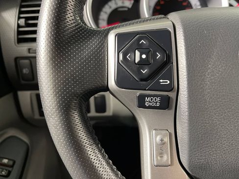 Used 2015 Toyota Tacoma PreRunner w/ TRD Off-Road Package RWD image 26