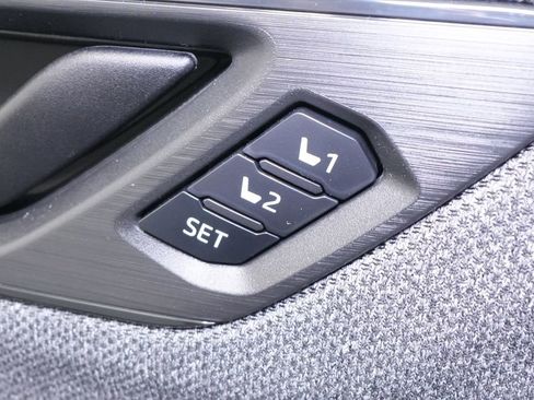 New 2026 Subaru Outback Limited AWD/4WD image 15
