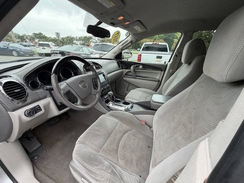 Used 2017 Buick Enclave Convenience FWD image 6