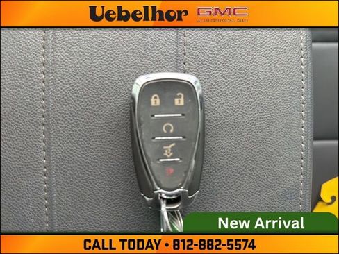 Used 2019 Chevrolet Traverse LT w/ LT Premium Package AWD/4WD image 37