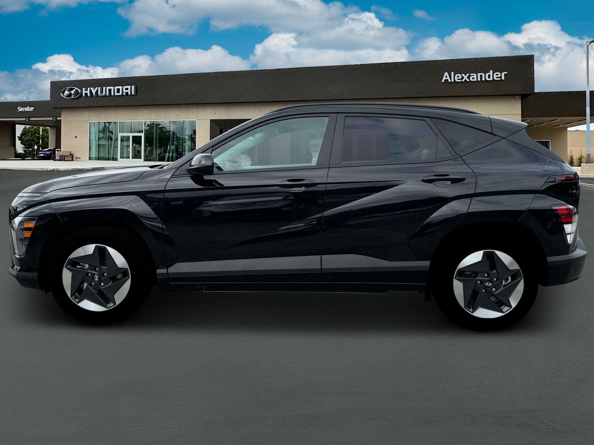 New 2025 Hyundai Kona SEL FWD image 3