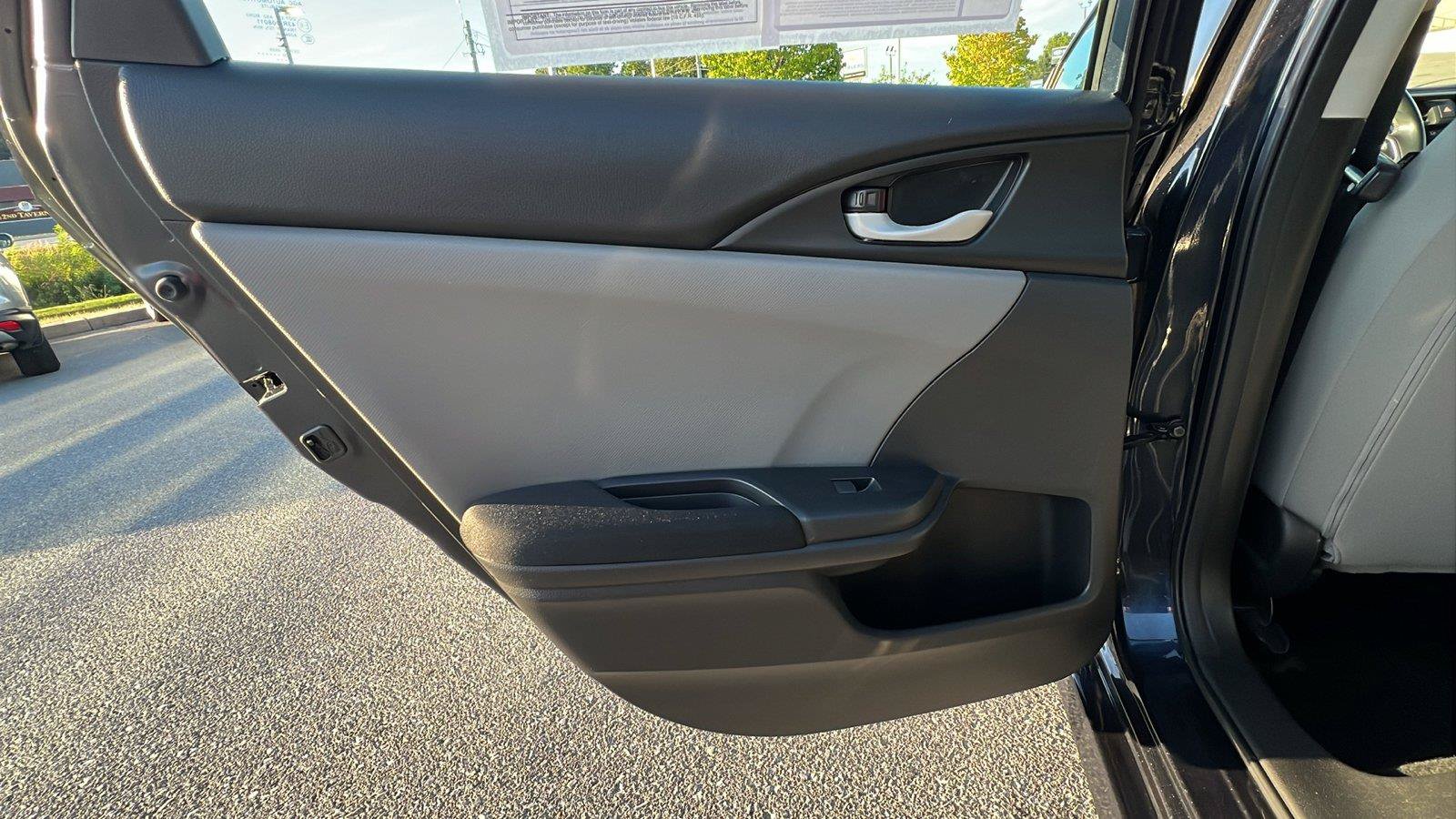 Used 2020 Honda Civic EX image 17