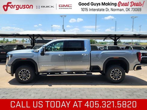 New 2026 GMC Sierra 2500 SLT w/ Max Trailering Package AWD/4WD image 6