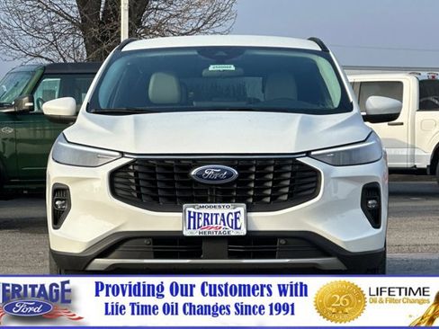 New 2025 Ford Escape SE w/ Class II Trailer Tow Package image 6