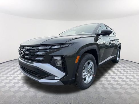 New 2026 Hyundai Tucson SE image 1