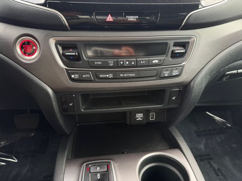 Certified 2023 Honda Ridgeline RTL image 13