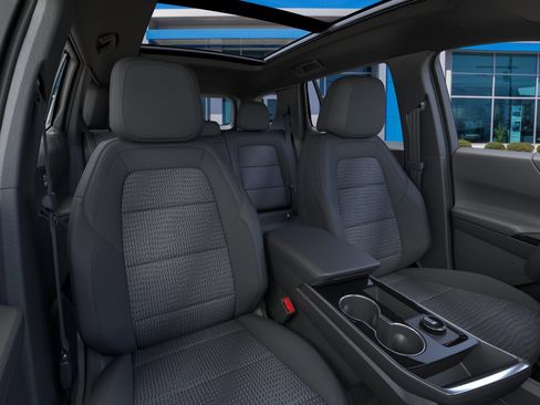 New 2026 Chevrolet Equinox LT w/ Midnight Edition FWD image 16