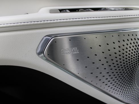 Certified 2024 Lincoln Nautilus Black Label w/ Jet Appearance Package (87T) image 8