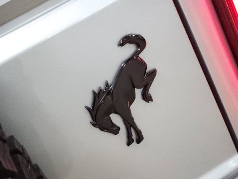 Used 2024 Ford Bronco Wildtrak AWD/4WD image 25