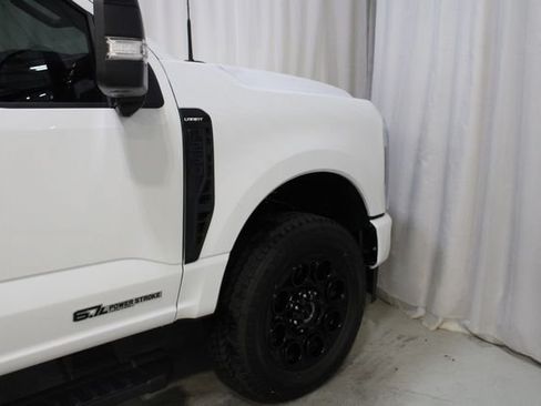 New 2026 Ford F250 Lariat w/ Black Appearance Package AWD/4WD image 28