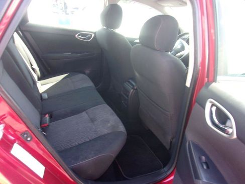 Used 2015 Nissan Sentra SV FWD image 14